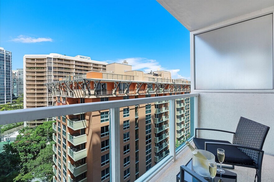 Building Photo - 2889 McFarlane Rd