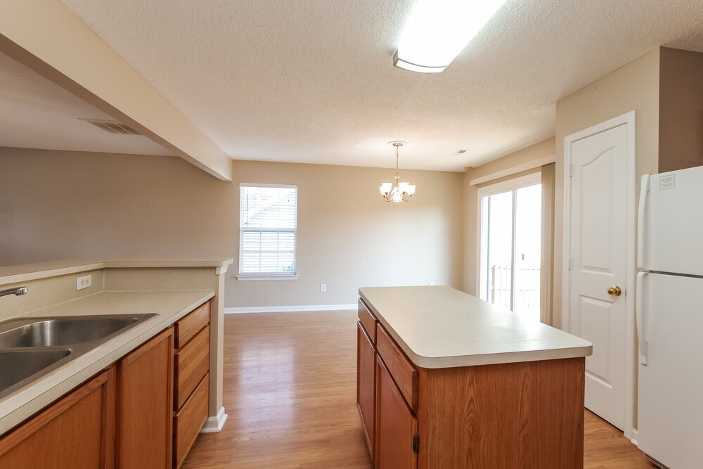 Building Photo - 13908 Pilcher Dr
