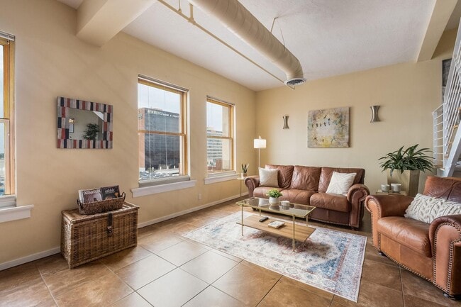 Building Photo - 219 Central Ave NW