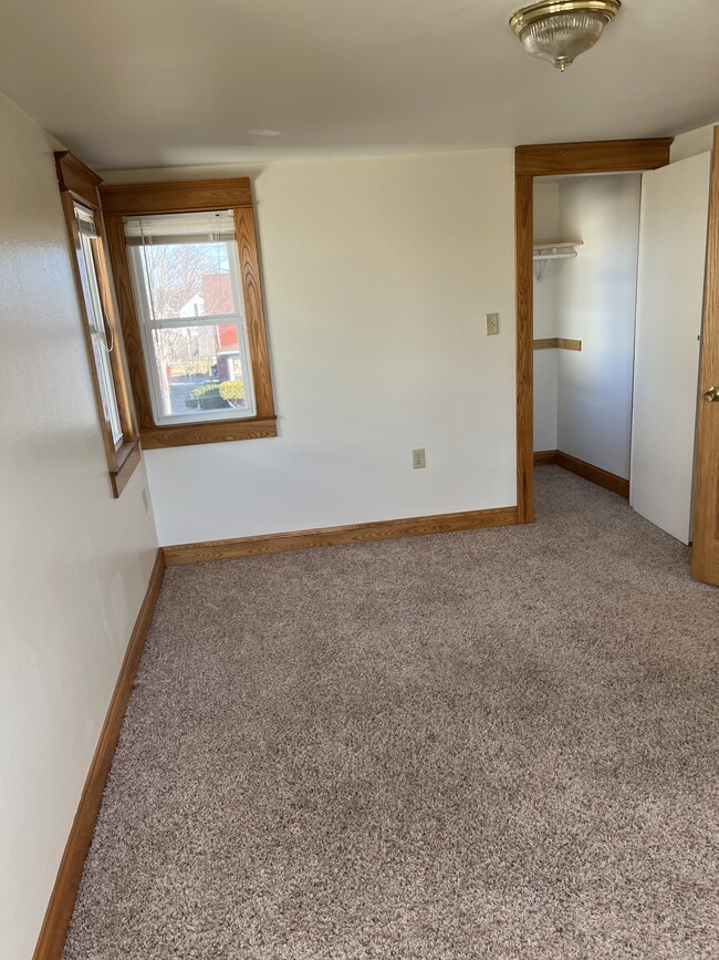 10– first bedroom about 18x16 - 317 Hollister Ave