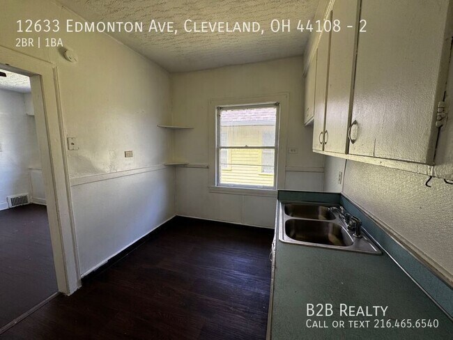 Building Photo - 12633 Edmonton Ave