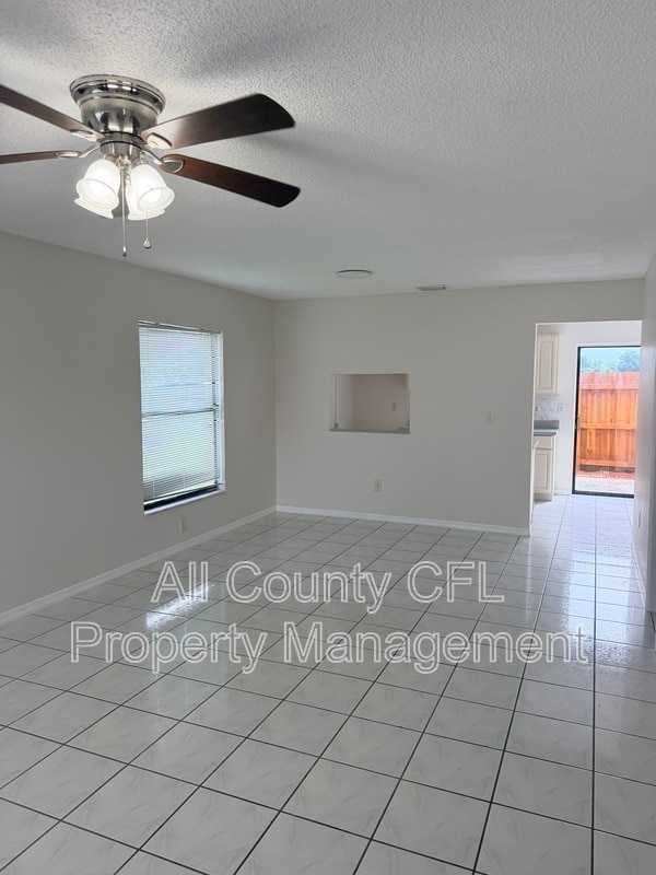 Building Photo - 1625 Long Ridge Ct