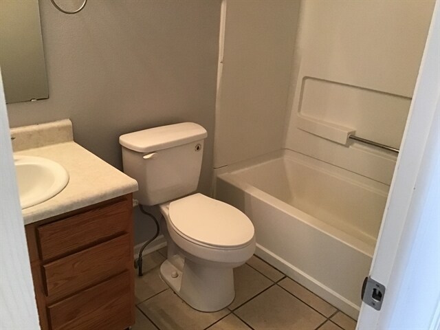 Building Photo - 662 Holly Rose Way