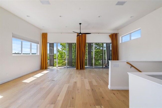 Building Photo - 5334 Sendero Hills Pkwy