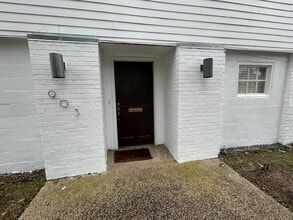 Building Photo - 903 Octavia St