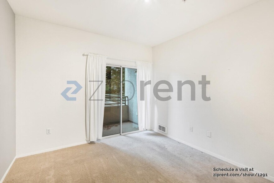 Building Photo - 180 Caldecott Ln