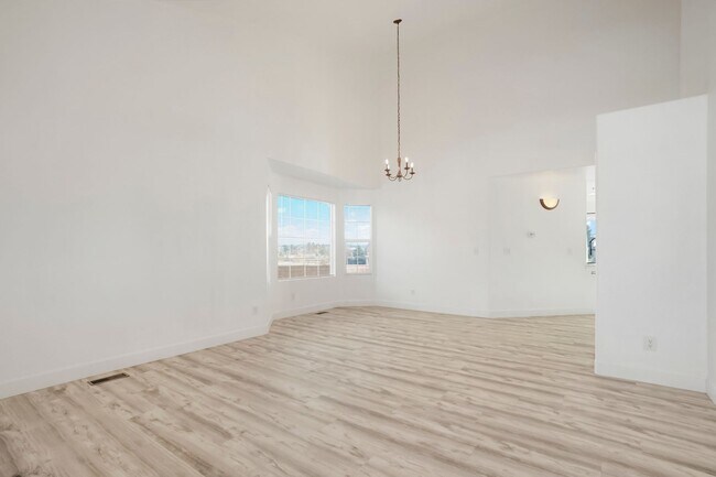 Building Photo - Charming 4BR House in Parker – $2,000 off ...