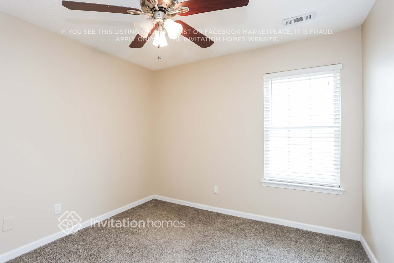 Building Photo - 4890 Larkspur Ln