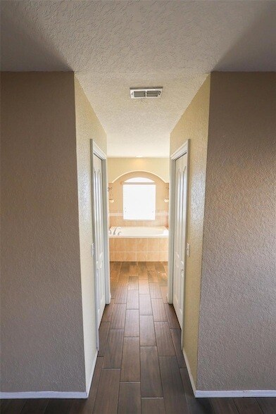 Building Photo - 4652 Magnolia Preserve Loop