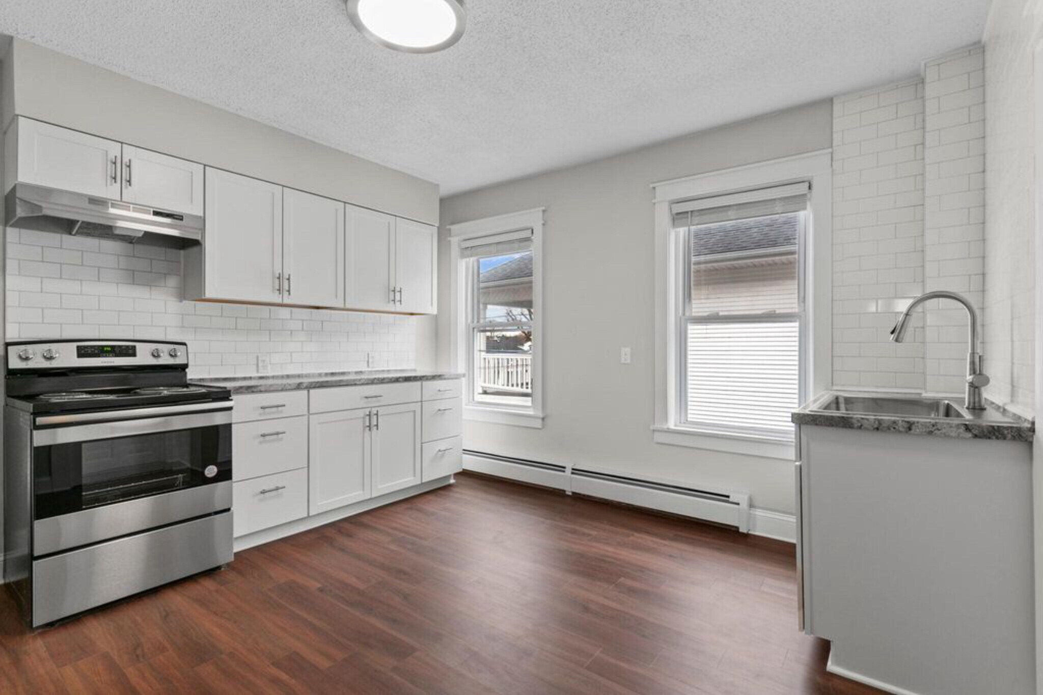 Building Photo - 29 Cole St