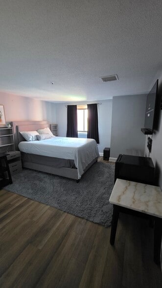 Room 1 - 200 Burkhall St