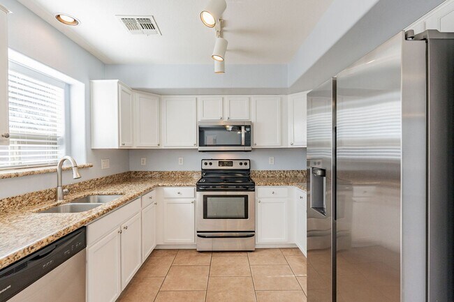 Building Photo - Move In Ready! Four Bedrooms - Close to TSMC