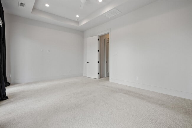 Building Photo - 1136 Adele St