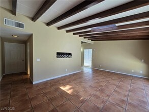 Building Photo - 713 N 18th St