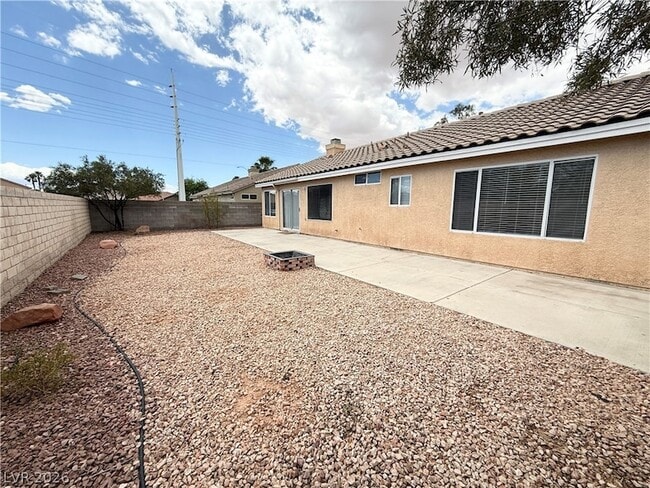 Building Photo - 8870 Haviland Rd