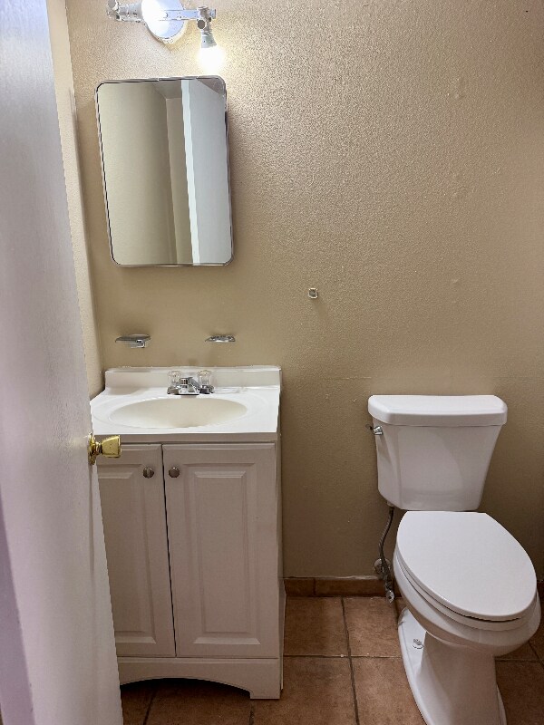 Building Photo - 10749 Varese Ln