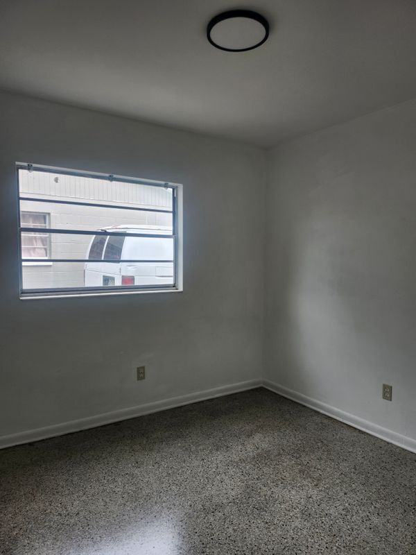 Building Photo - 7723 W Pocahontas Ave