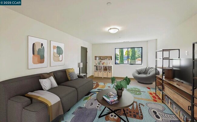 Building Photo - 132 Quinterra Ln