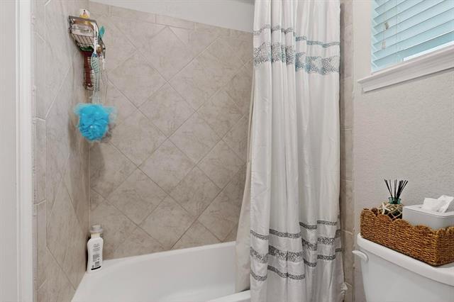 Building Photo - 9801 Diamondback Ln