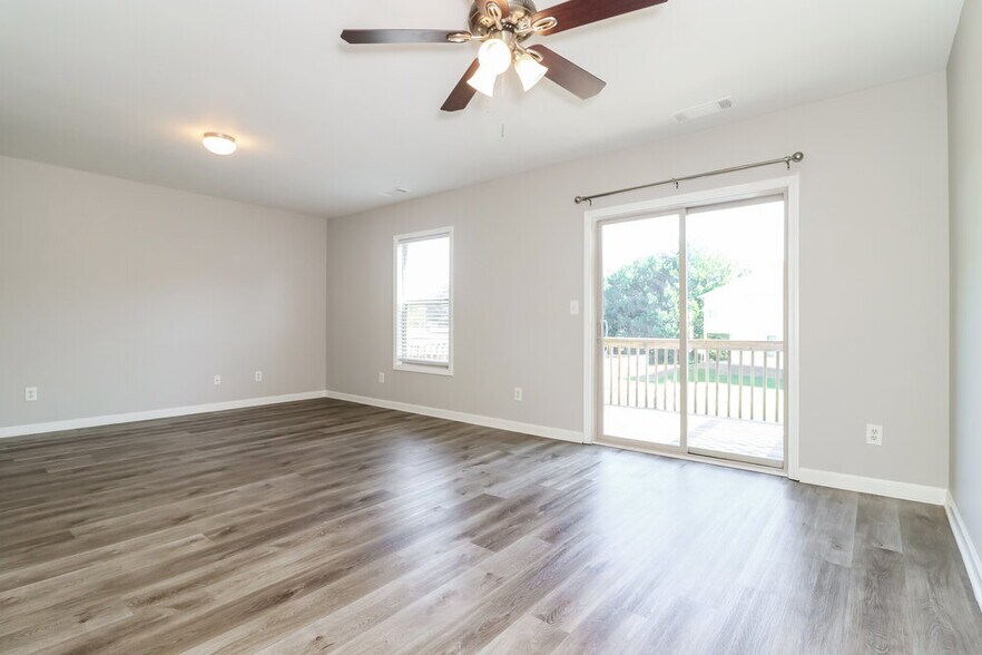 Building Photo - 2249 Baywood Tree Ln SW