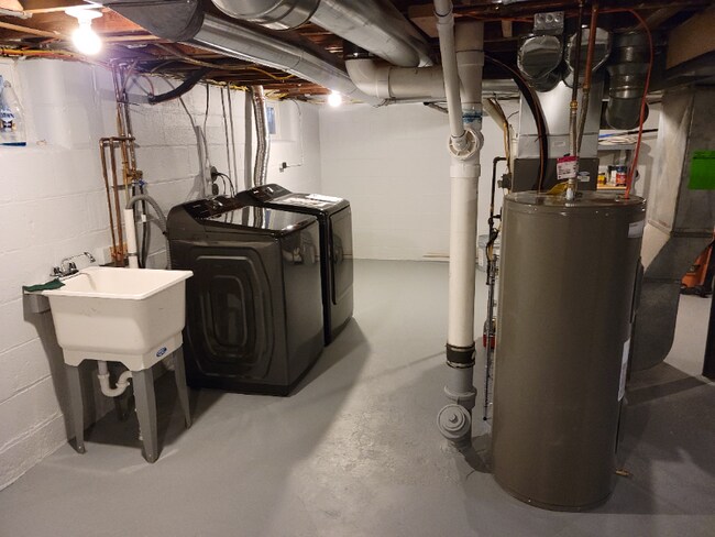 Building Photo - 112 Bartholf Rd