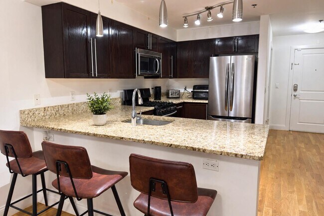 Building Photo - 5711 Jefferson St