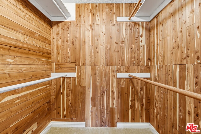 Building Photo - 13326 Maxella Ave