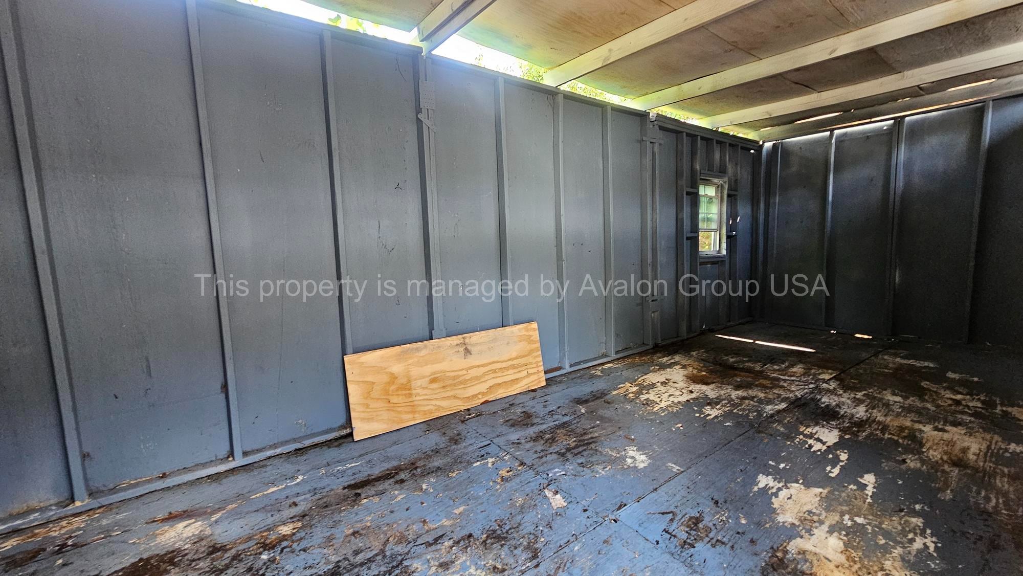 Building Photo - 1497 W 29th St