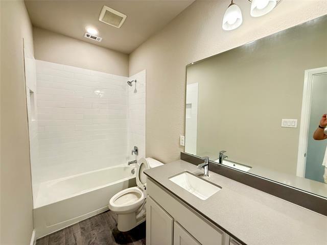 Building Photo - 3476 Evergreen Wy