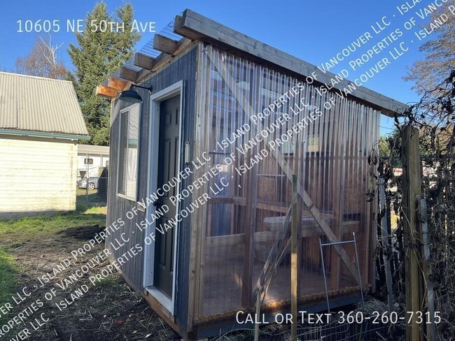 Building Photo - 10605 NE 50th Ave