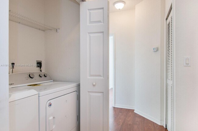 Building Photo - 12435 SW 125th St