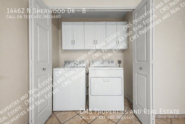 Building Photo - 14462 N Sherwood Dr