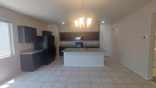 Building Photo - 30238 W Verde Ln