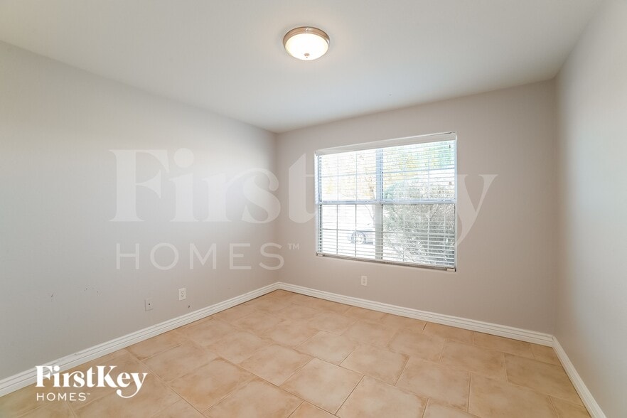 Building Photo - 4367 E Campo Bello Dr
