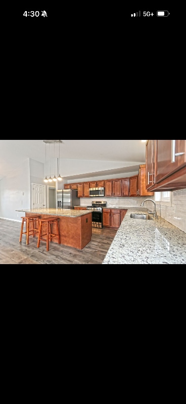 Building Photo - 103 Gilbert St