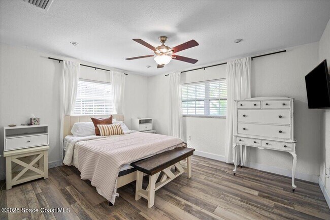 Building Photo - 1158 Samar Rd