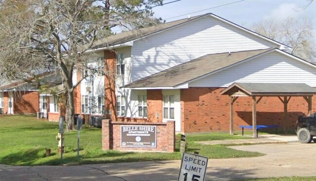 Building Photo - 1800 W 3rd St