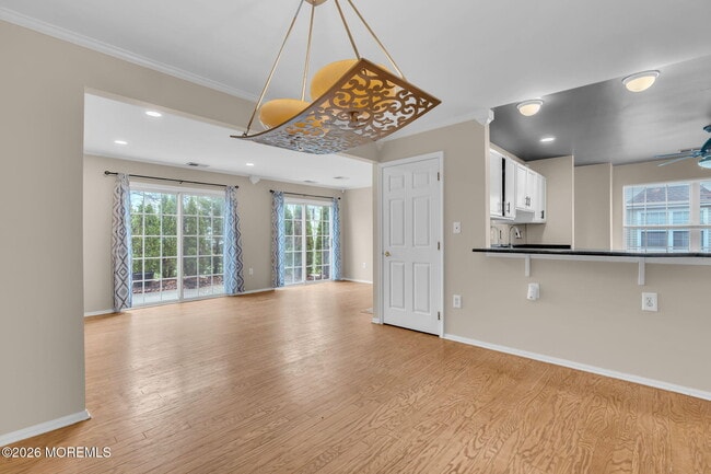 Building Photo - 63 Dover Ct