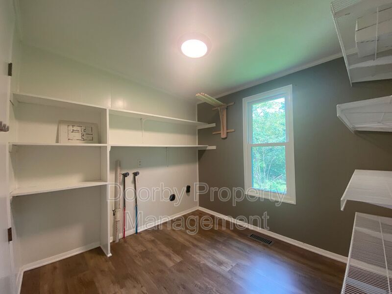 Building Photo - 4833 Appian Way
