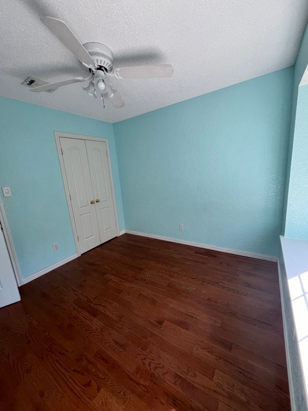 Building Photo - 3051 Renaissance Ct