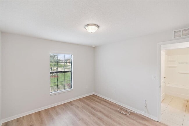 Building Photo - 1975 Piedmont Ct