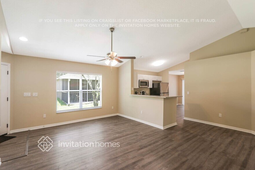 Building Photo - 6706 Summer Haven Dr