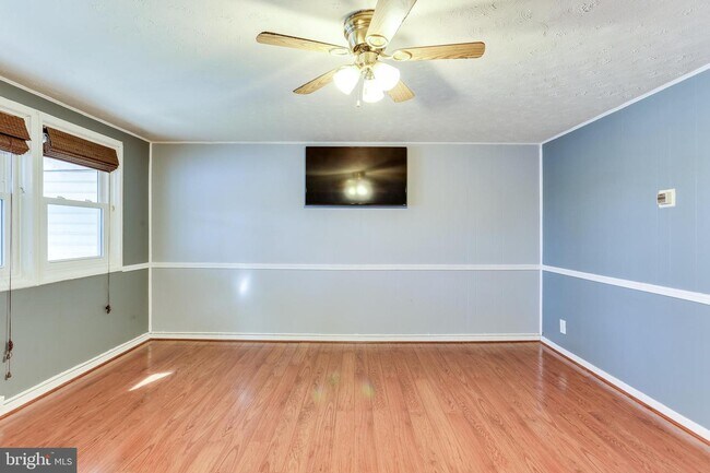 Building Photo - 341 Bigley Ave