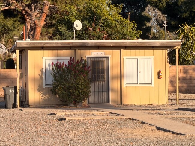 Building Photo - Mission Trail .80 Acre Commercial Building