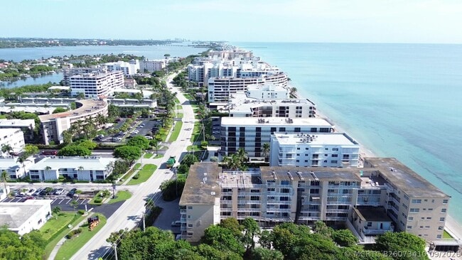 Building Photo - 4500 S Ocean Blvd