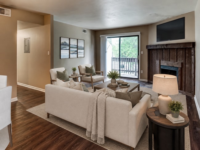 Building Photo - Foxfire West Apartments