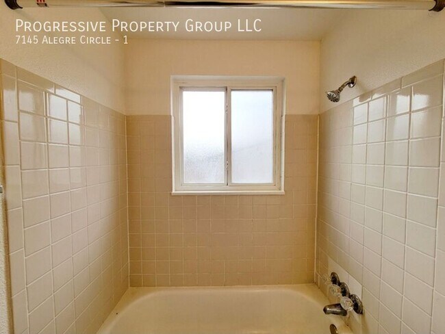 Building Photo - 7145 Alegre Cir