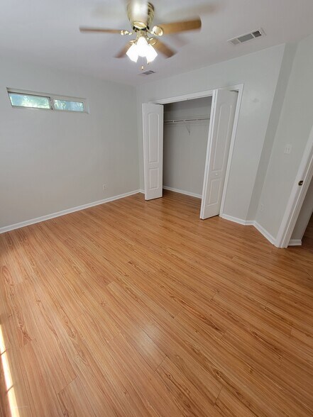 Building Photo - 2403 Hartsfield Rd