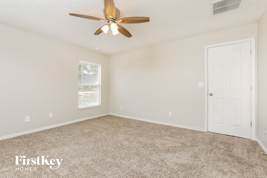 Building Photo - 4036 Waltham Forest Dr