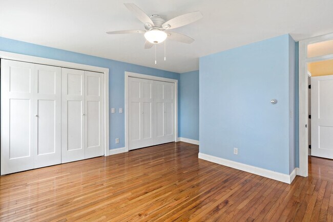 Building Photo - 539 Maple Ave